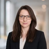 Олеся Соколова — автор курса английской грамматики