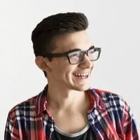 Джейсен Батчелор — преподаватель курса The Ultimate Drawing Course