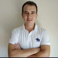 Заур Трегулов — преподаватель Java на Udemy